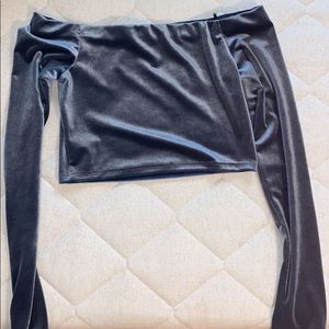 Long sleeve blue crop top